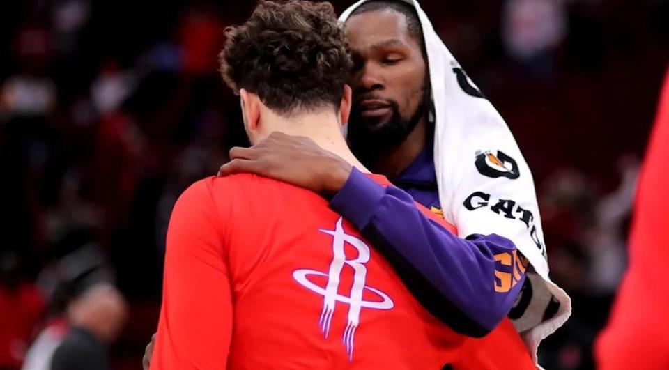 毕竟小史密 毕竟小史密