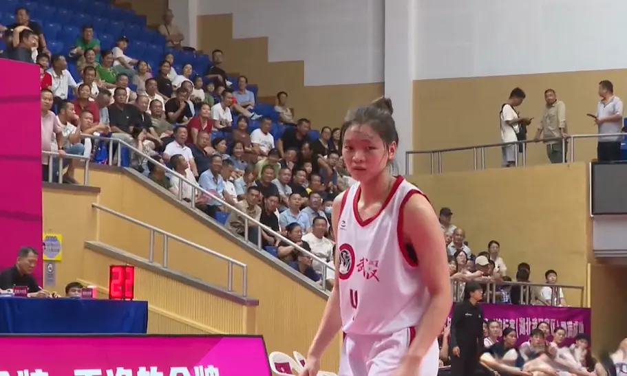 做的还是很, 虽说全场比, 王婷和李海